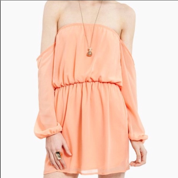 Coral off the shoulder dress - Picture 2 of 2